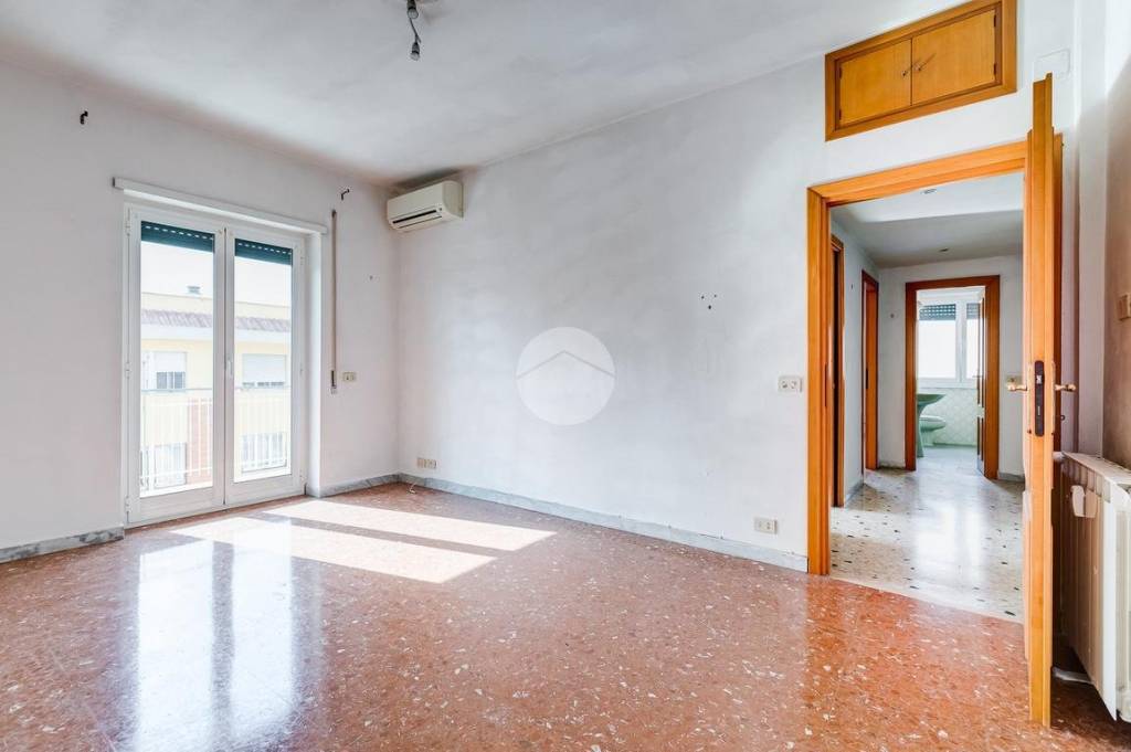 Appartamento in vendita a Roma via Ludovico Pastor