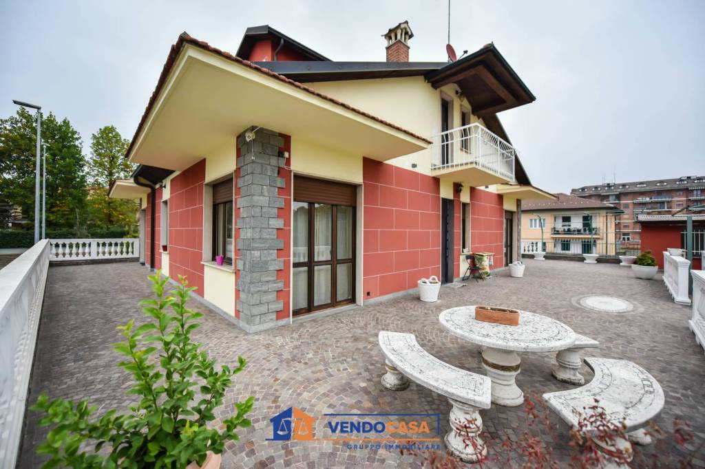 Villa in vendita a Carmagnola via del Porto, 85