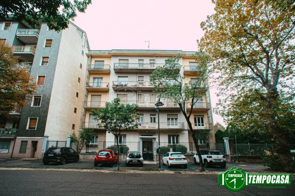 Appartamento in vendita a Voghera viale Carlo Marx