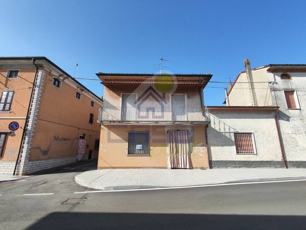 Casa Indipendente in vendita a Pessina Cremonese via Sigismondo Baroli 41