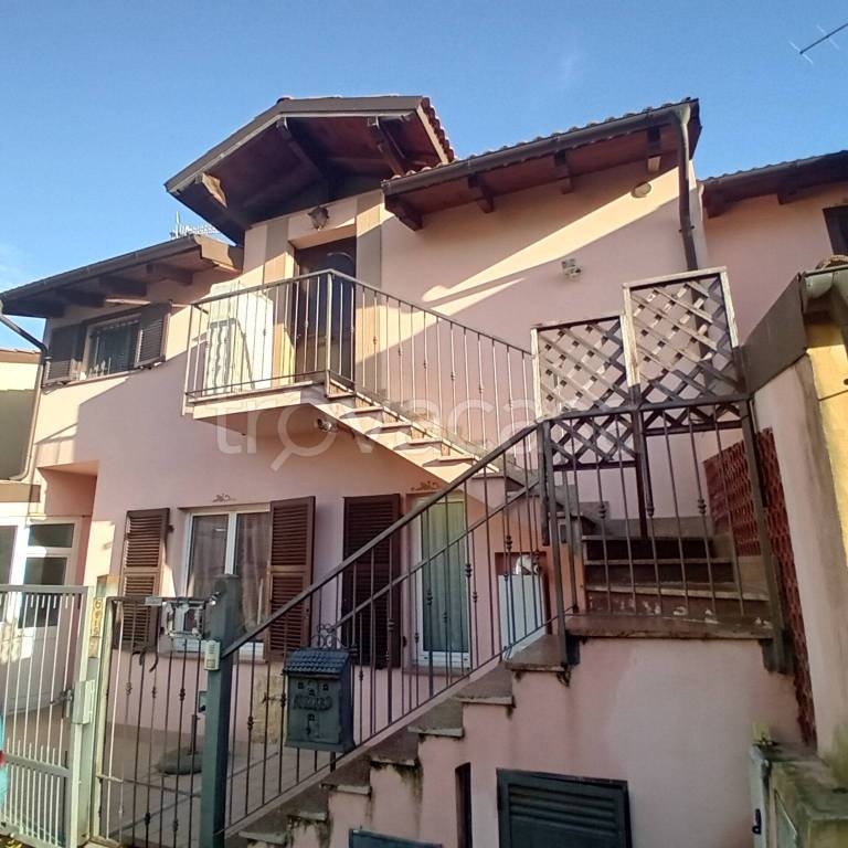 Villa a Schiera in vendita a Ceriale via Quattro Stagioni, 6