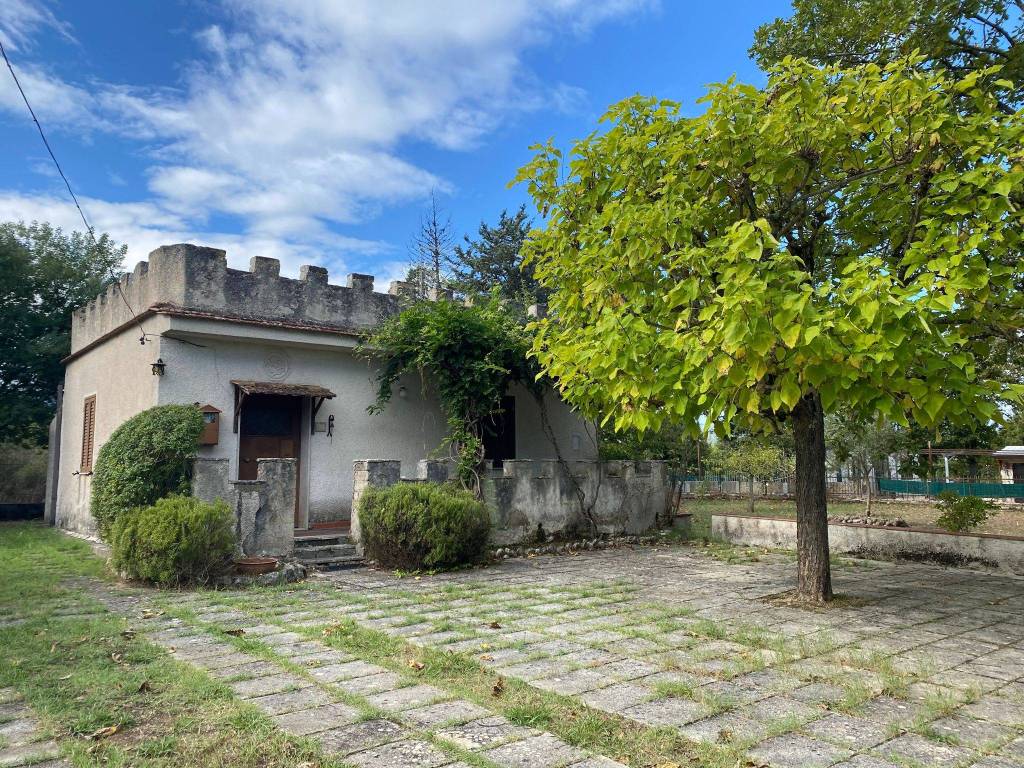 Villa in in vendita da privato a Rocca d'Evandro via Colle Pecce, 5