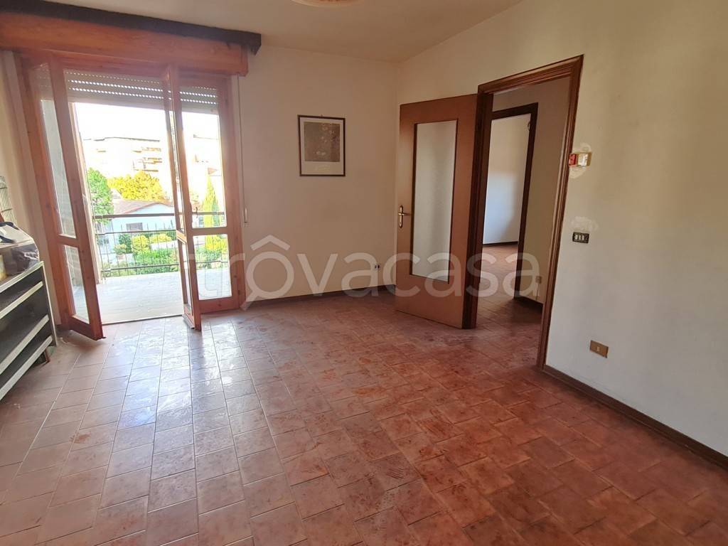 Appartamento in vendita a Casteggio via Alessandro Manzoni, 48