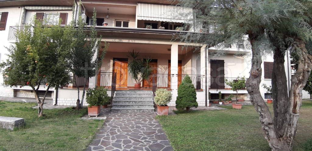 Appartamento in in vendita da privato a Bedizzole via Floriano Ferramola, 13