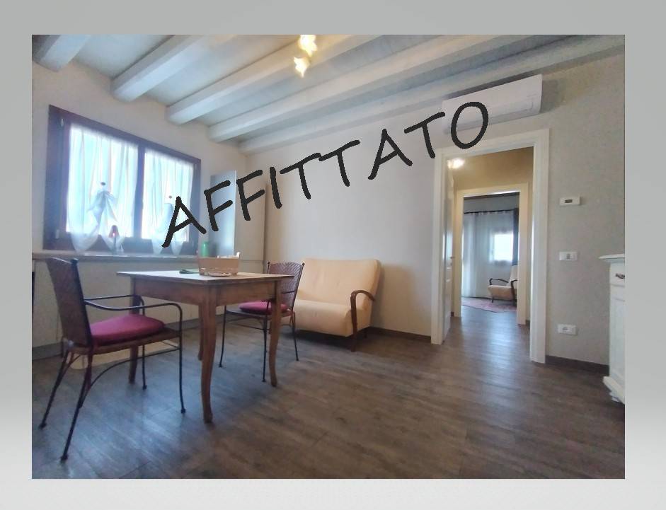 Appartamento in affitto a Creazzo via Fusine