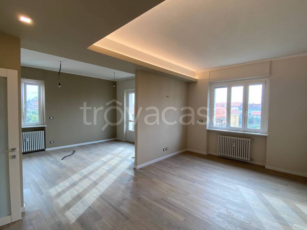 Appartamento in vendita a Savigliano corso Vittorio Veneto, 33