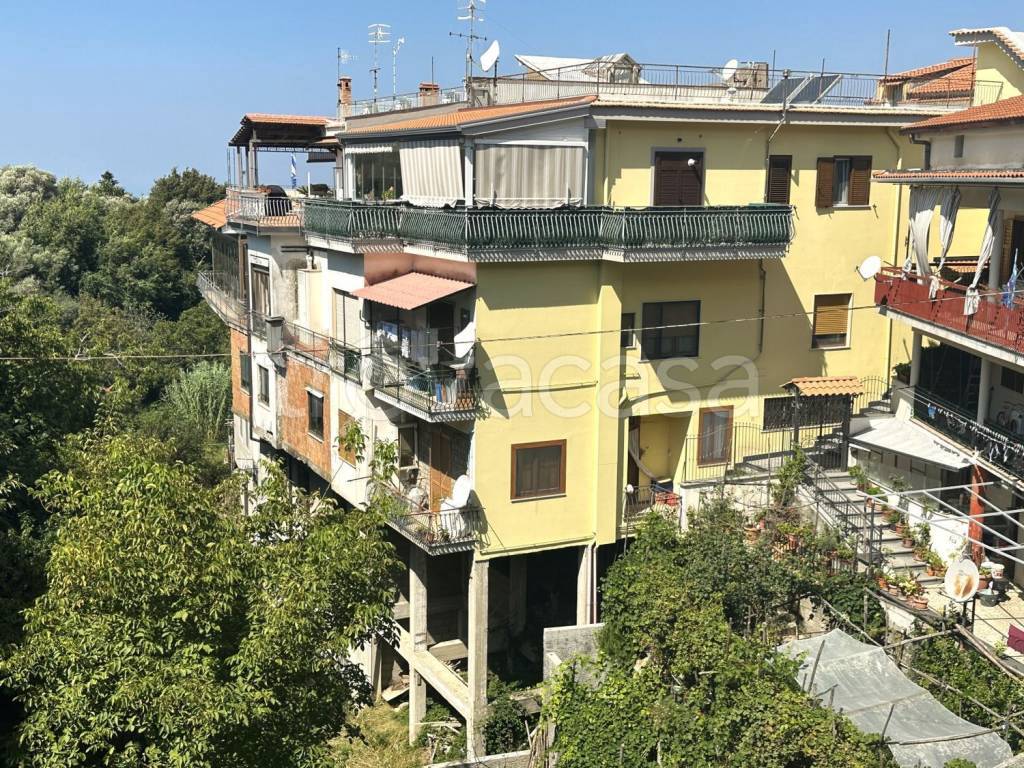 Appartamento in vendita a Vico Equense via Raffaele Bosco, 546