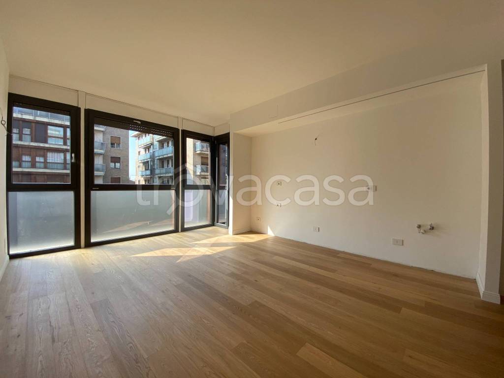 Appartamento in vendita a Milano corso Lodi, 83