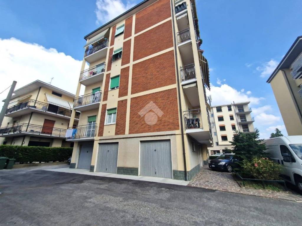 Appartamento in vendita a Ponte San Pietro via Antonio Locatelli, 18