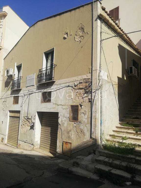 Casa Indipendente in vendita a Sciacca via Caricatore