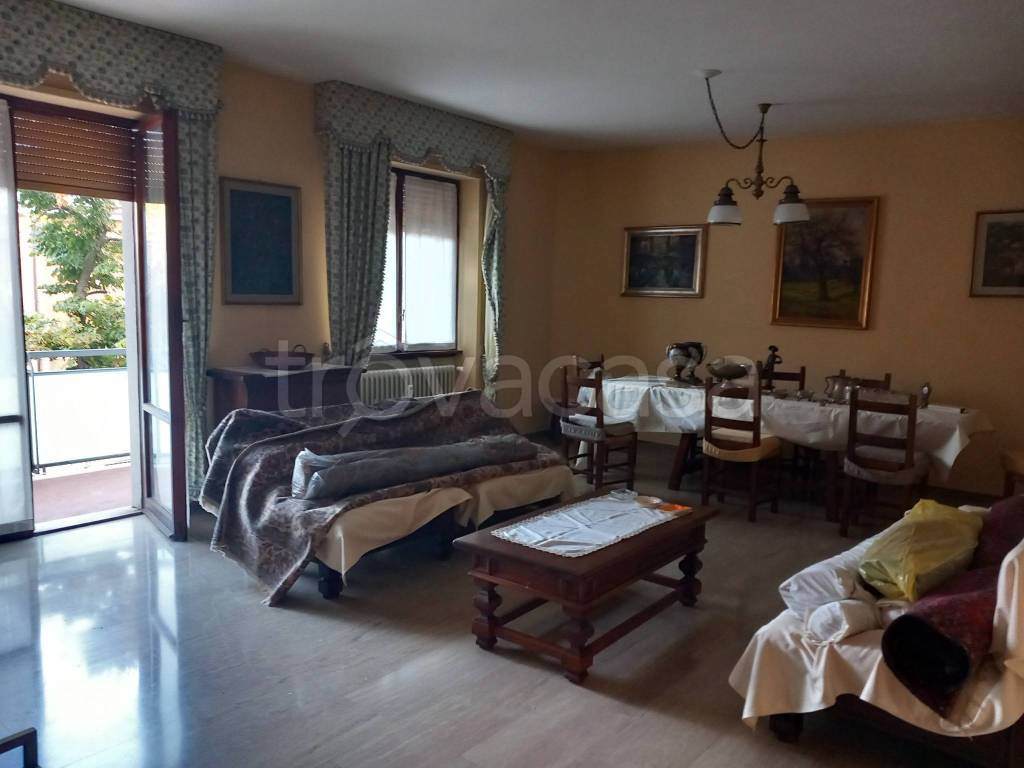 Appartamento in vendita a Pesaro viale dei Partigiani