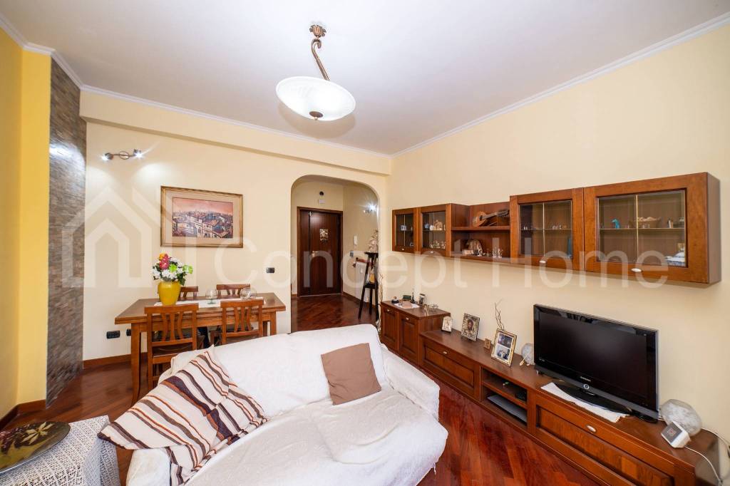 Appartamento in vendita a Guidonia Montecelio via Giosuè Carducci