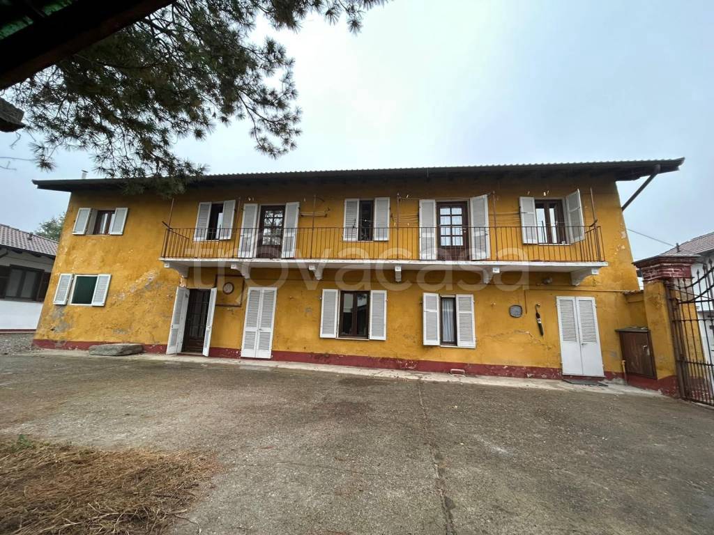 Villa in vendita a Granozzo con Monticello via Guglielmo Marconi, 12