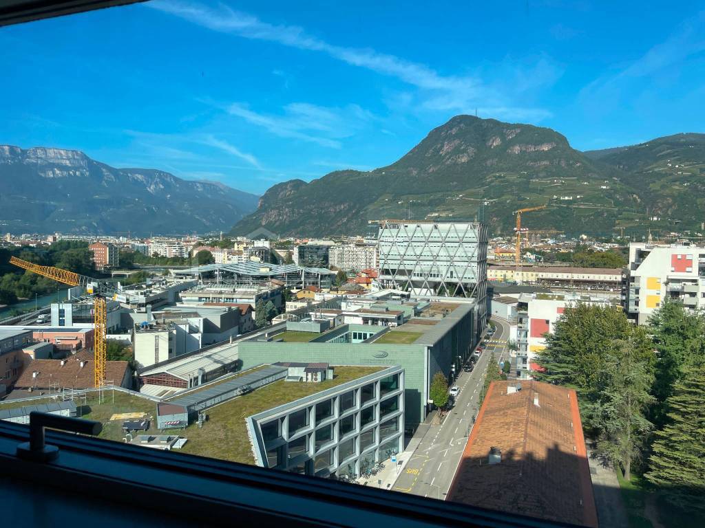 Ufficio in affitto a Bolzano via del Macello, 30