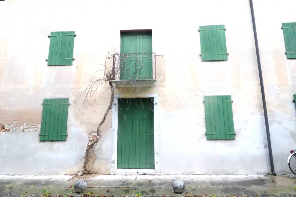Villa in vendita a Pasiano di Pordenone via Centro di Rivarotta, 19
