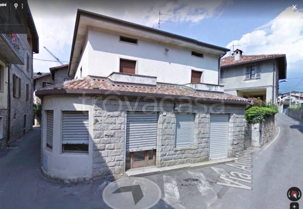 Villa in in vendita da privato a Esine via Antonio Guadagnini, 13