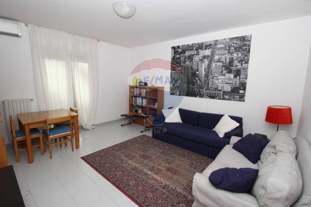 Appartamento in vendita a Bari strada Privata Capurso, 2