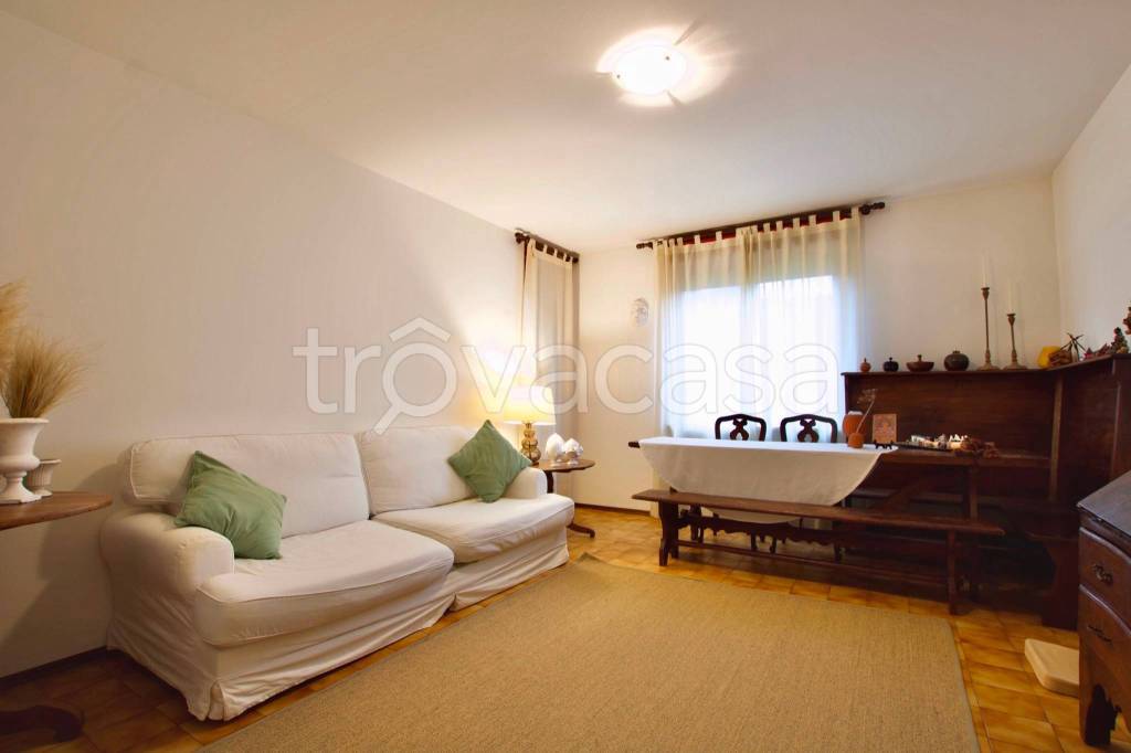 Appartamento in vendita a Biella via Piedicavallo, 22