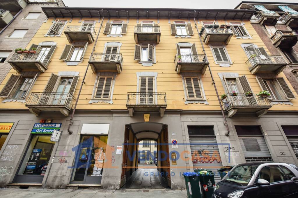 Appartamento in vendita a Torino via Saluzzo, 98
