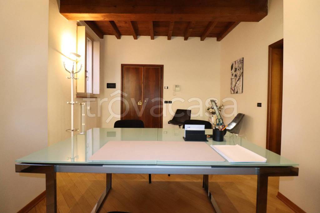 Appartamento in vendita a Mantova via Giulio Romano, 64