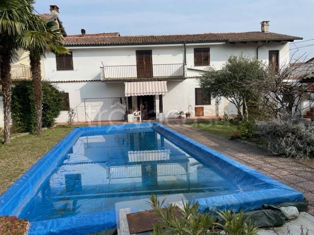 Villa in vendita a Pertengo vicolo Monte Bianco, 4
