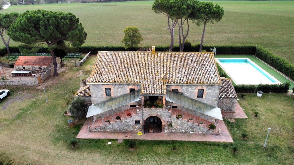 Casale in vendita a Graffignano strada Provinciale Teverina