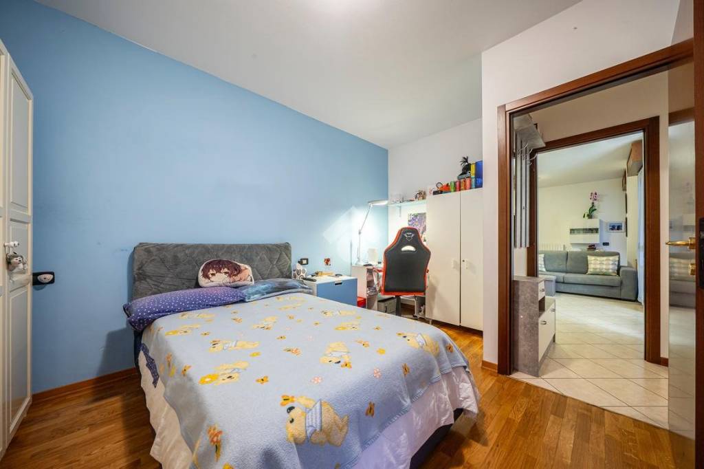 Appartamento in vendita a Reggio nell'Emilia via Tassoni, 155