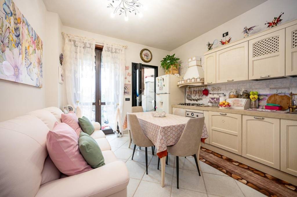 Appartamento in vendita a Collegno via roma, 33