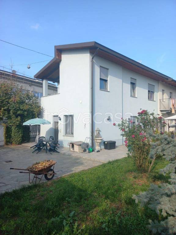 Villa in vendita a Moretta via Martiri della Libertà, 33