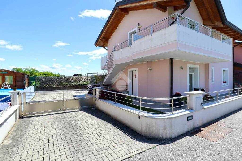 Appartamento in vendita a Martignacco via San Biagio, 43