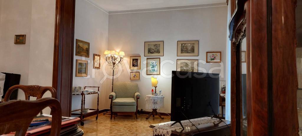 Appartamento in vendita a Chiavari via Filippo Chiarella
