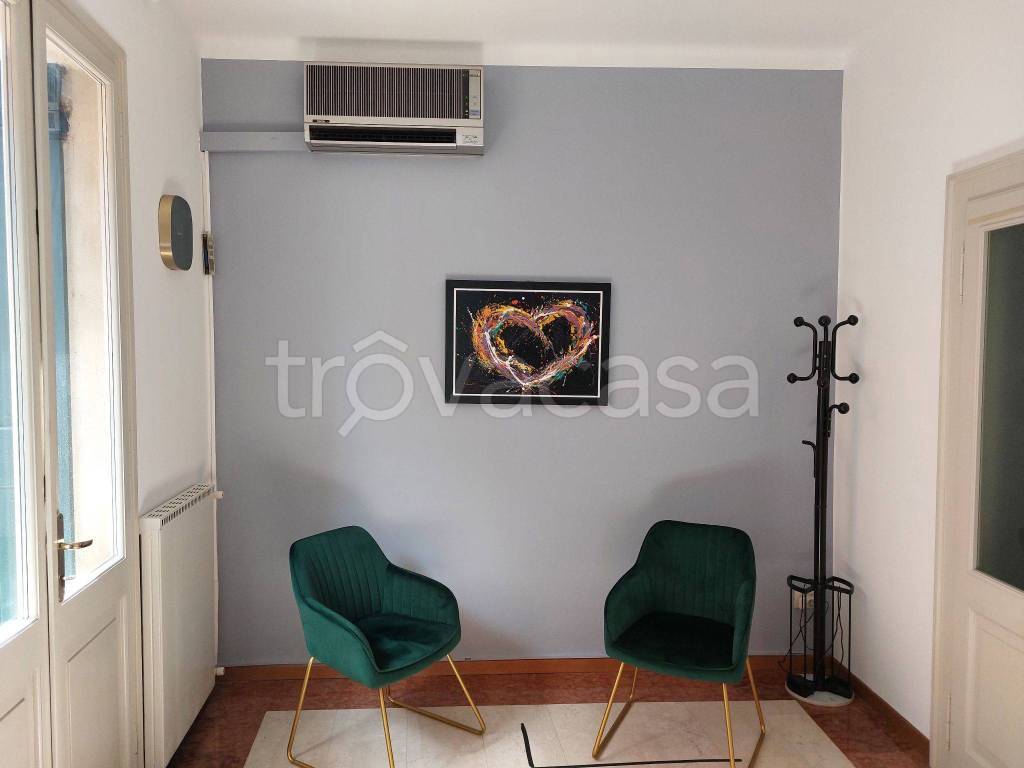 Ufficio in in affitto da privato a Pordenone piazza Camillo Benso di Cavour, 4