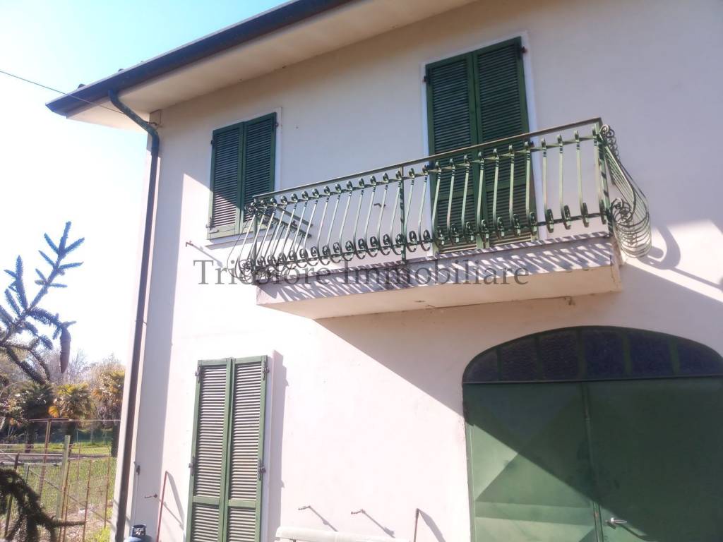 Villa in vendita a Crespino via Trento, 18