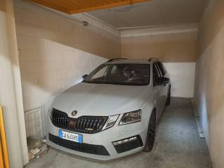 Garage in affitto a legnano via gigante, 48