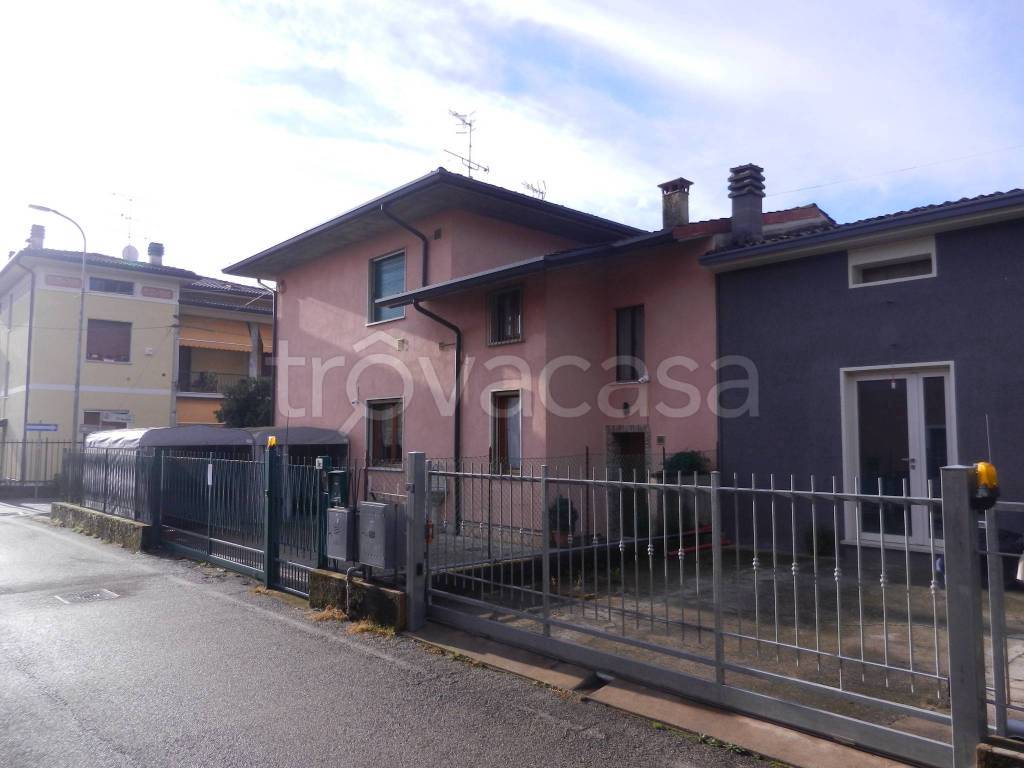Casa Indipendente in vendita a Nuvolera via marconi, 1