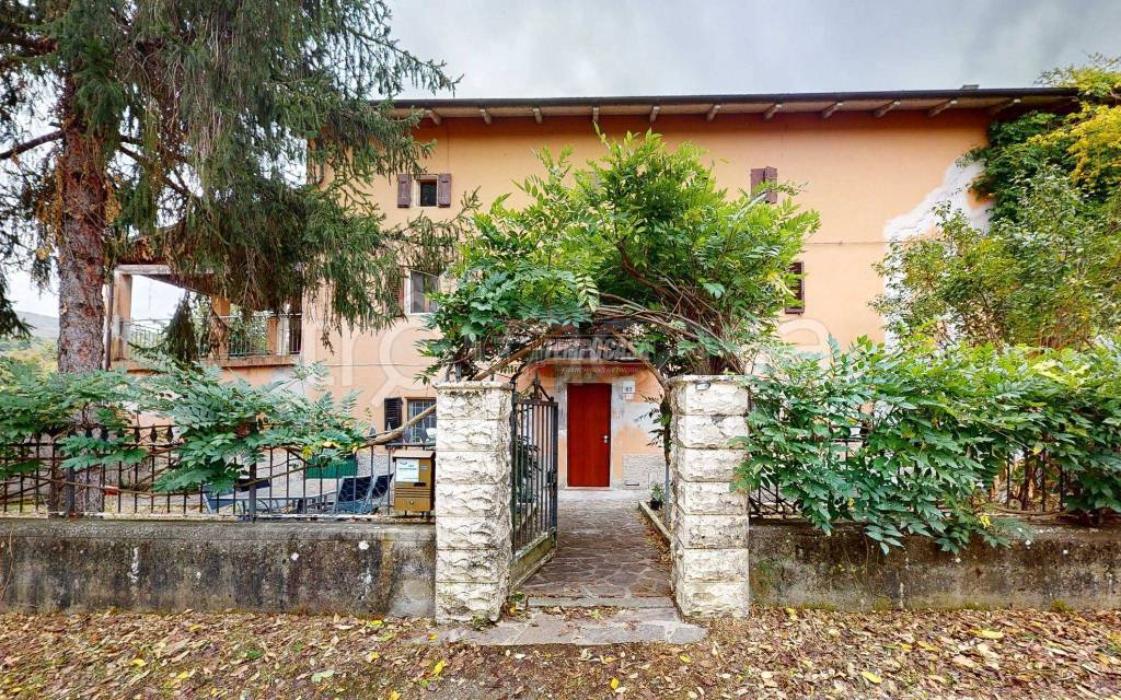 Casa Indipendente in vendita a Vergato via Molino Malpasso 83