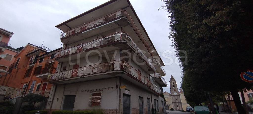 Appartamento in vendita a Montecorvino Pugliano via Armando Diaz, 51