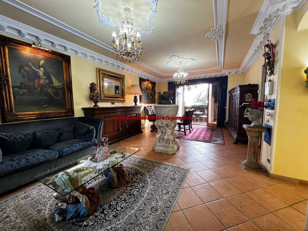 Villa a Schiera in vendita a Velletri via Morice