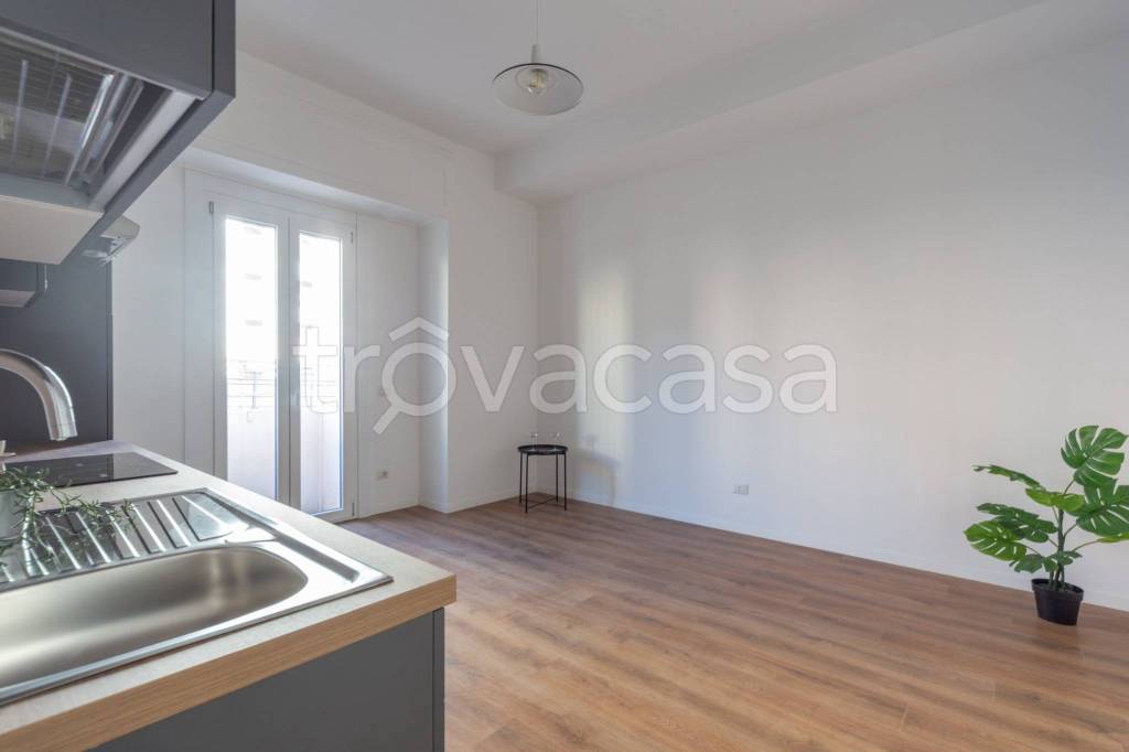 Appartamento in vendita a Milano via Carlo Marochetti, 12