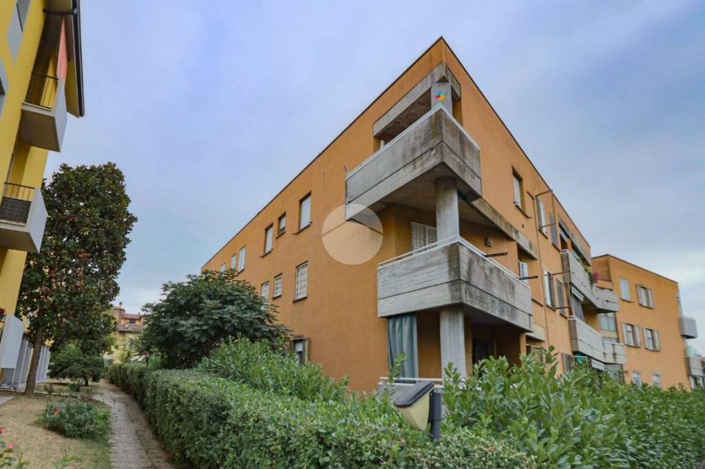 Appartamento in vendita a Valsamoggia via Castelfranco, 3