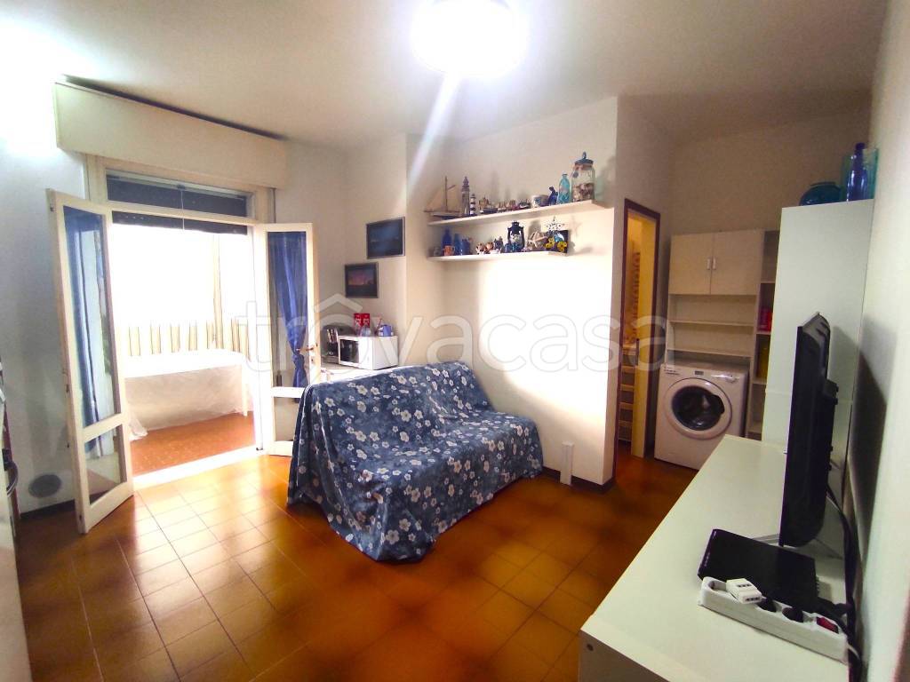 Appartamento in vendita a Comacchio viale Alpi Centrali, 50