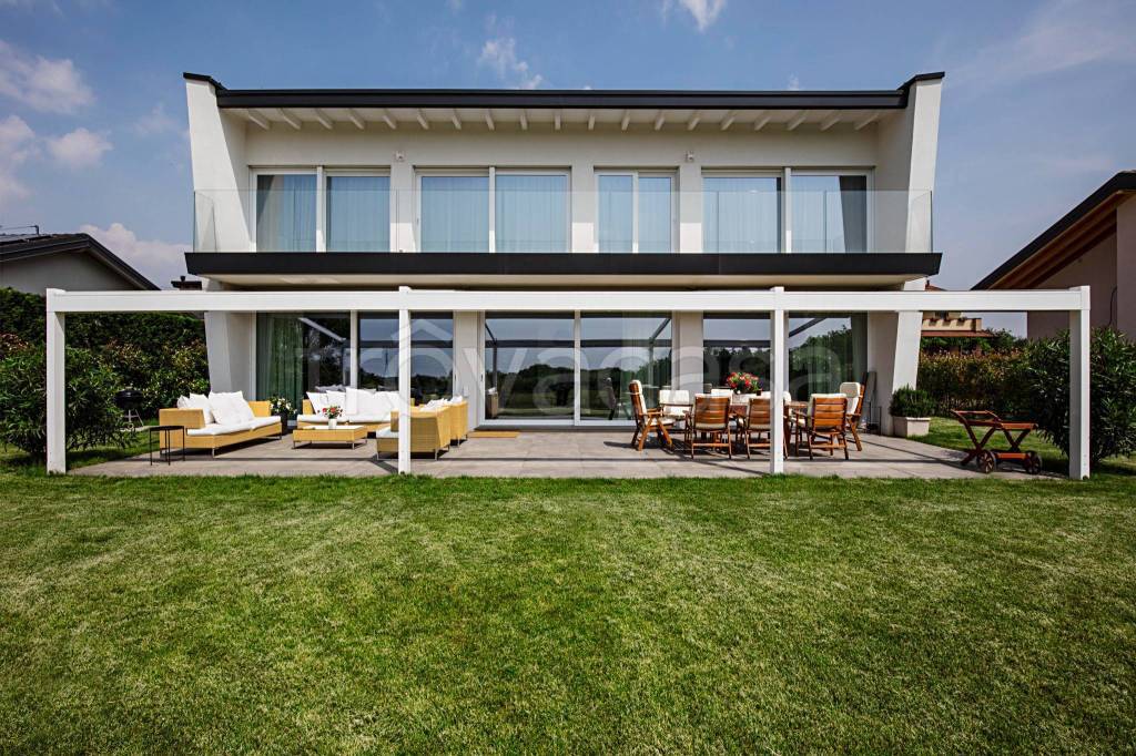 Villa in vendita a Correzzana via Monte Rosa, 32