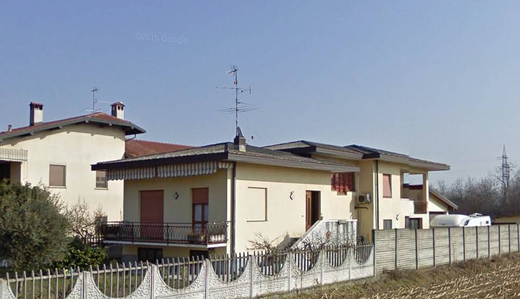 Villa all'asta a Robecchetto con Induno via Piave, 19
