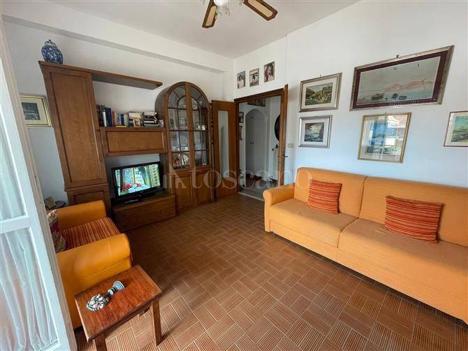 Appartamento in vendita ad Ardea via Fano