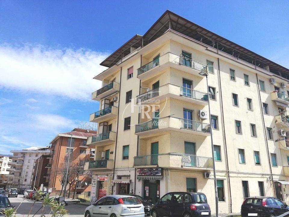 Appartamento in vendita a Cosenza via Romualdo Montagna