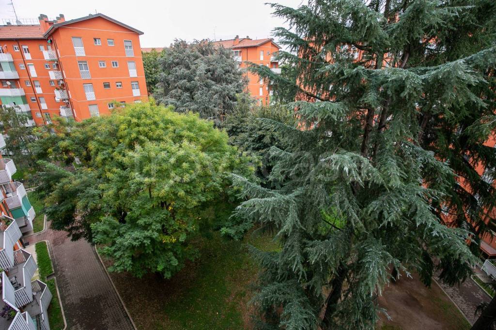 Appartamento in vendita a Milano via Luigi Sordello, 10