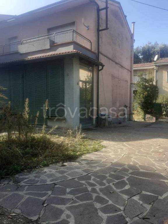 Villa a Schiera in vendita a Crema via Angelo Bacchetta, 10