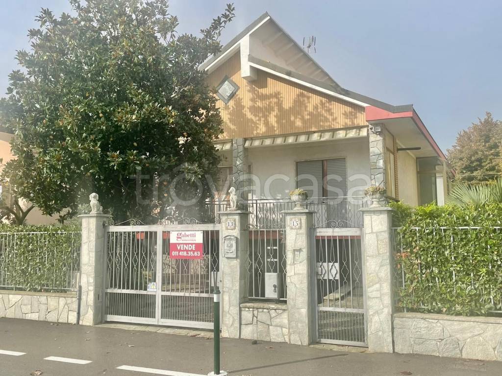Villa in vendita a Rivalta di Torino via Cimarosa