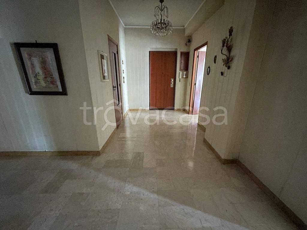 Appartamento in in vendita da privato a Taranto viale Magna Grecia, 57