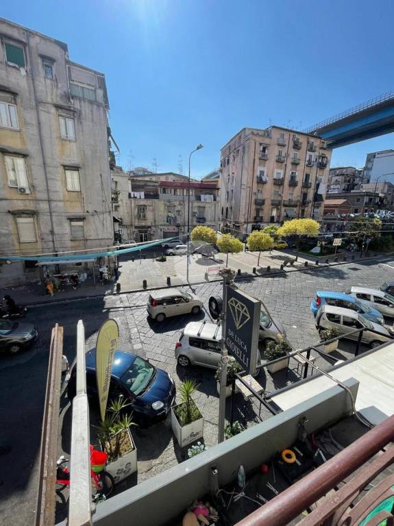 Appartamento in vendita a Napoli appartamento via arenaccia, 298